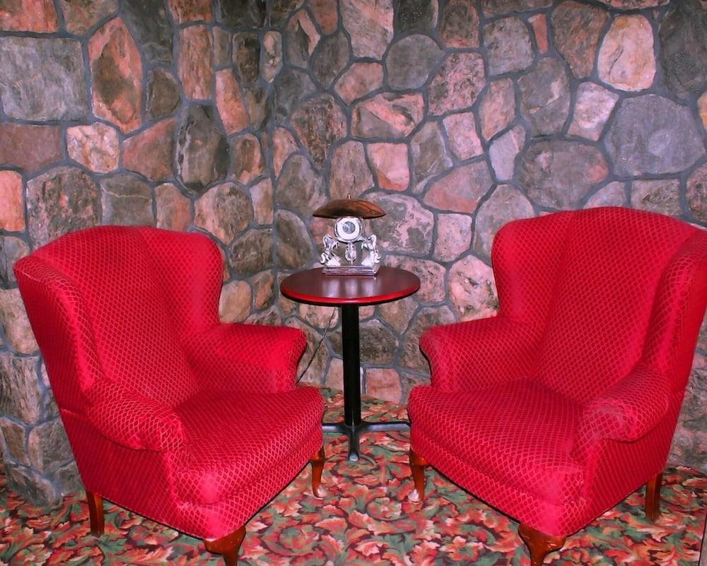The Burntwood Hotel Thompson Extérieur photo